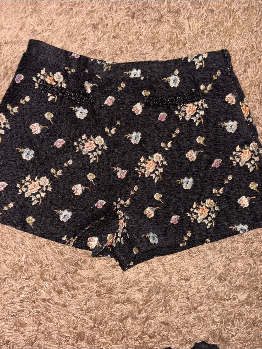 Lulu's Black High-Waist Floral Print Shorts